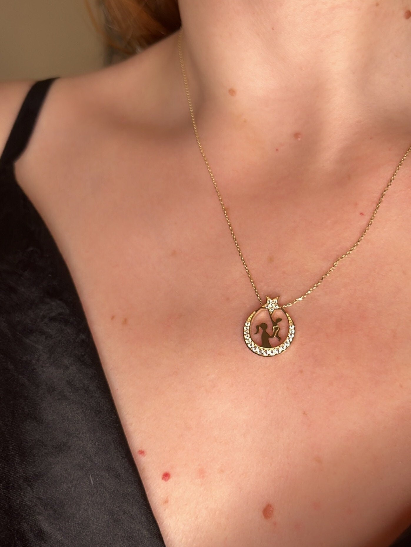 Newborn necklace for mom 2025