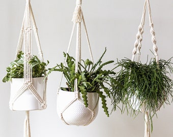 Suspension pour plante naturel en macramé, aussi disponible dans d'autres couleurs