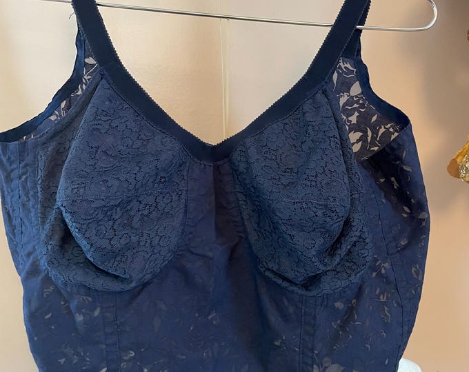 Soras Navy Lace Bullet Bra Bustier Made in Spain 1950s Size 38 DD