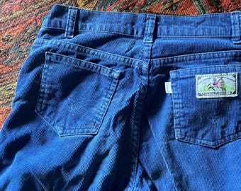 Levi's Womens  Corduroy VINTAGE 1983 Cowgirl Riding Equestrian Horse Rare Tag 28 x 28