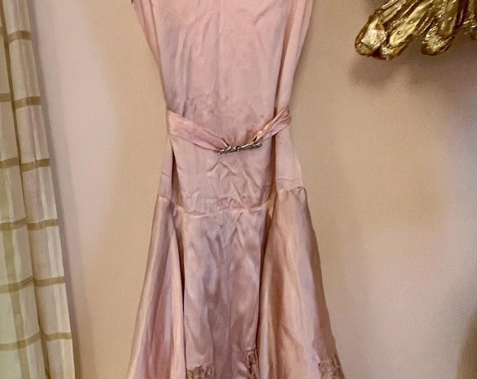 1930’s Frothy French Silk Pink Lace Flapper Art Deco Dress W Rhinestone Belt