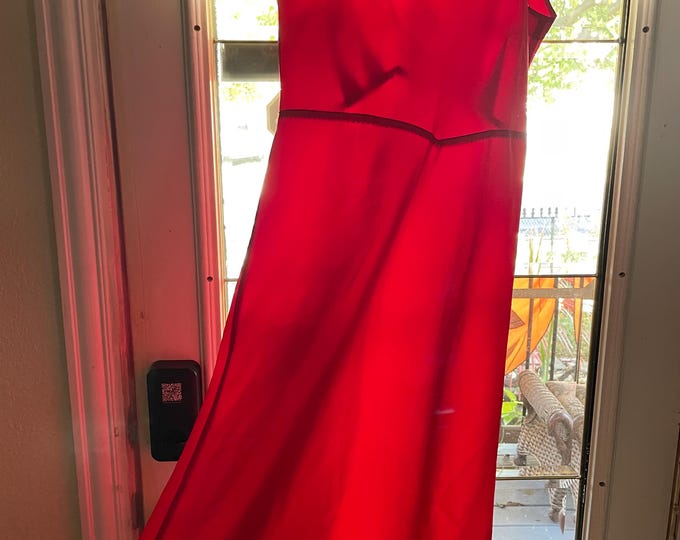 Wear-Pruf by Blou Slip San Francisco 1940s Red Swishy Taffeta Full Slip 36 Bust Snip-It Scalloped Hem Pin Up Old Hollywood Glamour