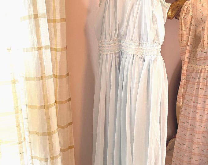 1950s Double Chiffon Gown Peignoir Robe Pale Blue Full Length Lace Trim Ruffles