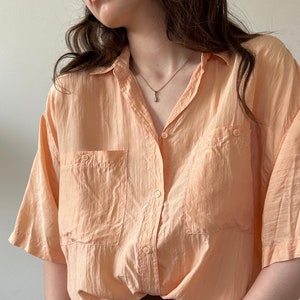 Vintage 90s peach Silk blouse | Retro short sleeved summer blouse | XS-L