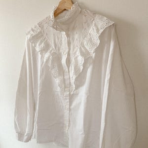 Vintage 60s button up Ruffle blouse | Retro long sleeve Scandinavian blouse | M
