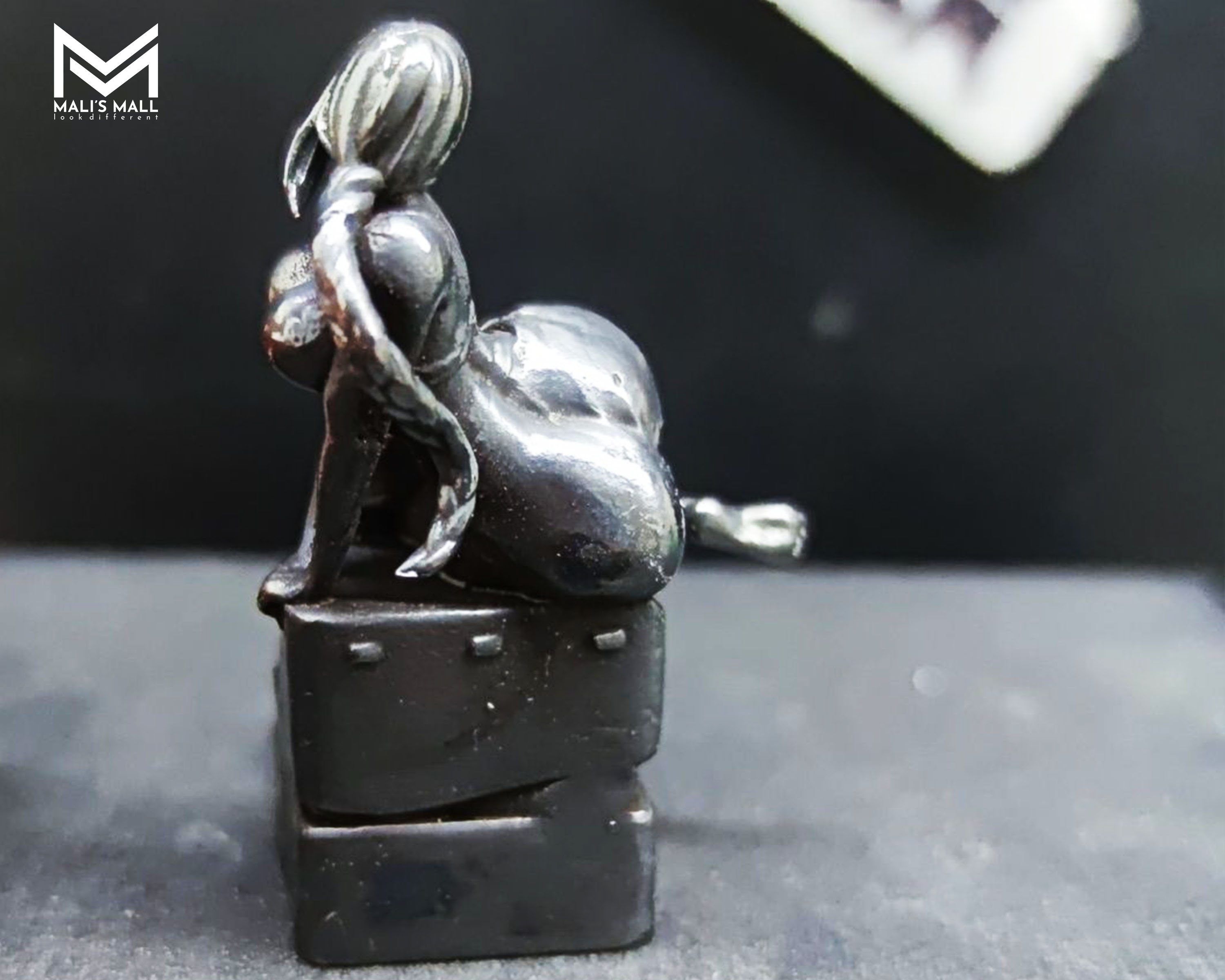 Sexy Busty Girl Statue Office Girl Sculpture Lying Down Naked Women ...