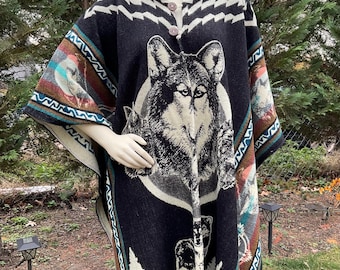 Handmade Alpaca Wool Poncho: Wolves, Wolf Design, Unisex
