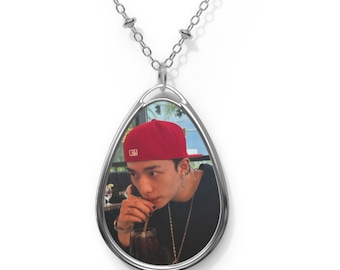 アイドル NECKLACE by Hyunjin Stray Kids Hyunjin Photo Pendant Necklace: K-pop Fan