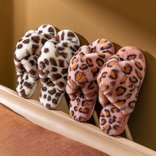womens animal slippers