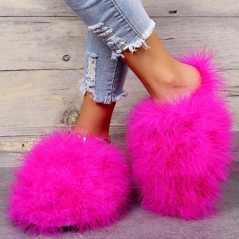 Colourful Winter Slippers Adults Designer Ostrich Feather Slides | Fluffy  Instagram Smile Deco Y2K 00s Birthday Present