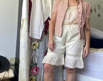 Antique Victorian bloomers 28” waist