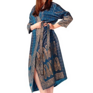 Handmade, Fair-trade, Indian silk dressing gown