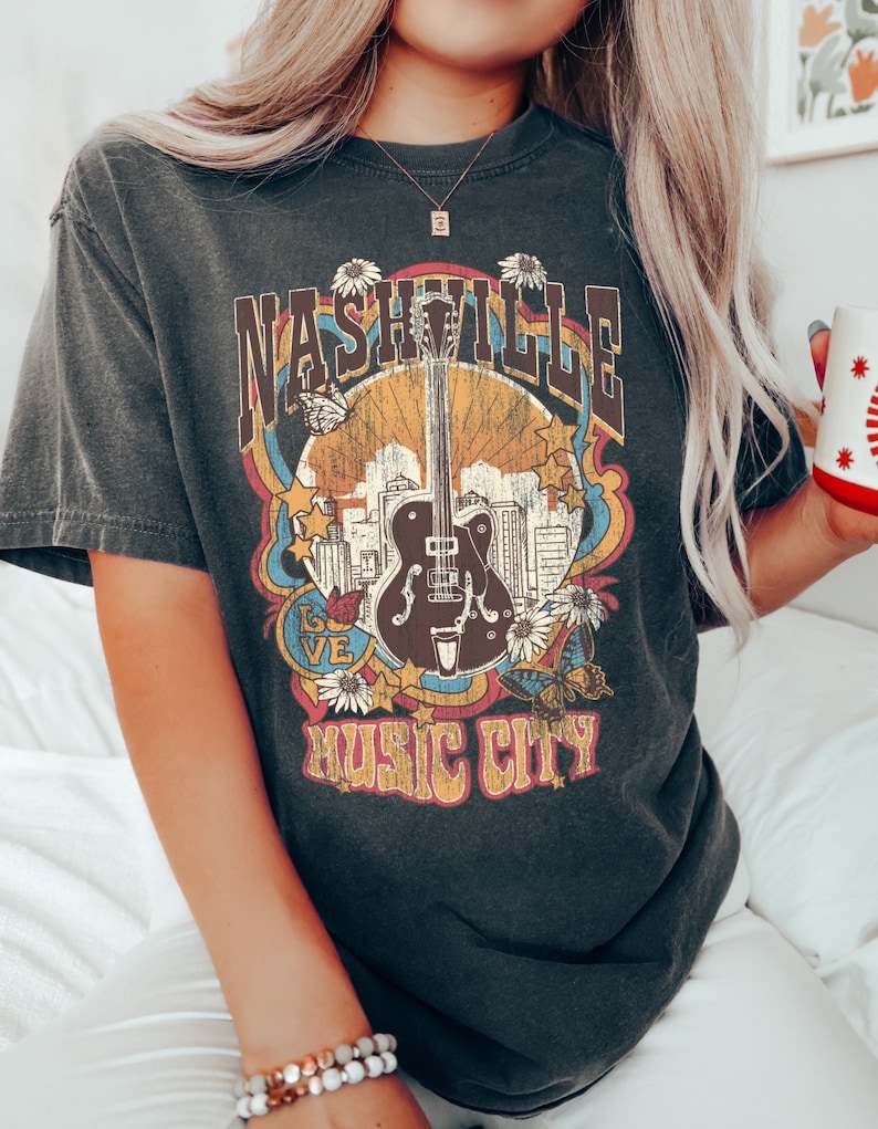 NASHVILLE MUSIC CITY Graphic Tee Shirt main image 1