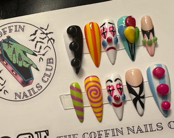 ¡Payasando! / Ponte uñas postizas