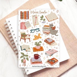 Feuille d’Autocollants Cosy et Littérature - Stickers pour Planner, Journal, Scrapbooking - Illustrations de Lecture et de Confort