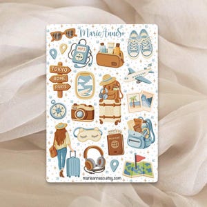 Feuille d’Autocollants Essentiels du Voyage - Stickers pour Journal, Planner, Calendrier, Scrapbooking - Autocollants Papeterie Journaling