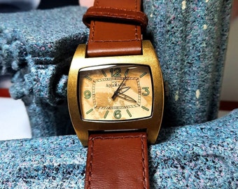 Watch Stainless Steel, Dial Bronze Color, Vintage Style,Trendy,Unisex,Swiss mechanism, Saphire Crystal Glass, Genuine Leather Band Handmade