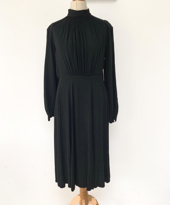 Vintage 1940s smock details black dress - image 7