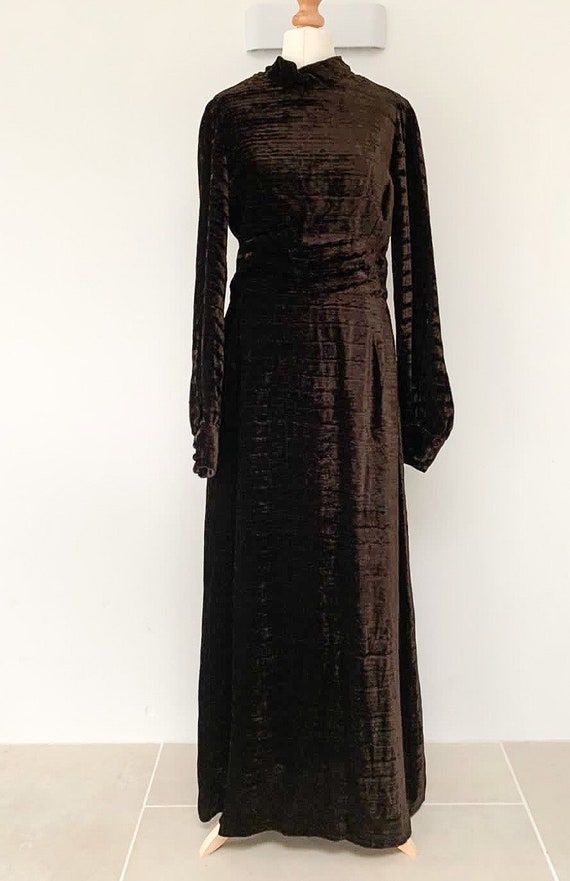Vintage 70’s Maxi boho / goth  velvet dress size S - image 2