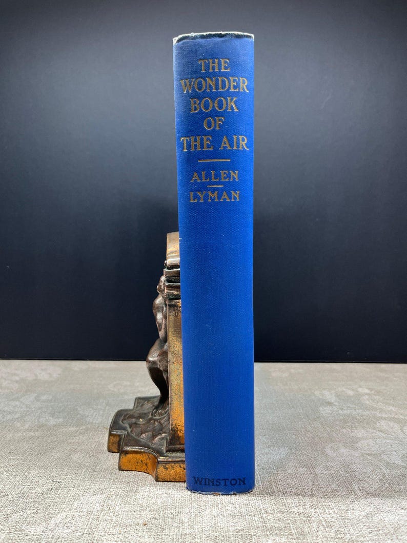 Spine of The Wonder Book of the Air