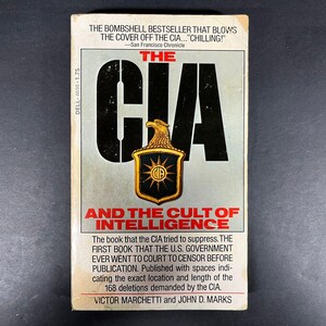 1976 De CIA en de Cultus van de Inlichtingendienst door Victor Marchetti, John D. Marks Paperback Dell 6e druk