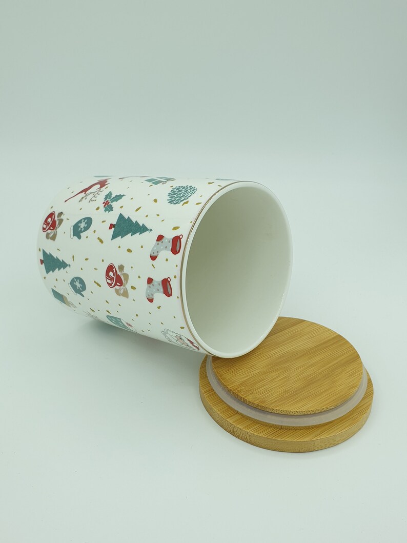 Airtight Porcelain Jar/tin/container with Bamboo lip image 3