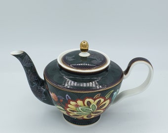 STYLISH TEAPOT, Design and Handmade Teapot, Stylish Pattern with Colourful Peacock, Black and Mixed Colour, High-End Porcelain, 250ml