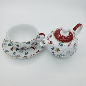 CHRISTMAS TEAPOT Tea Gift Set Tea for One Teapot & Cup Porcelain White Teapot Tea Lovers Gift Christmas Decor New Home Gift image 2