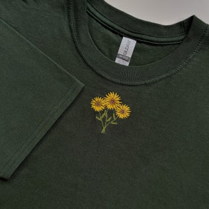 embroidered t-shirt or sweatshirt sunflower