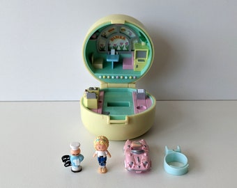 Vintage Polly Pocket 50s Diner Ring and Ring Case - Bluebird Toys 1991 - complete