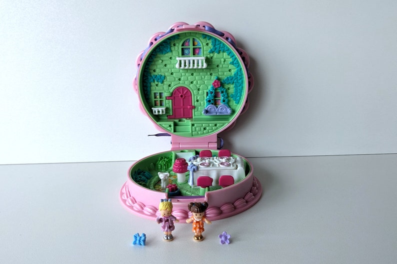 Vintage Polly Pocket: Birthday Surprise Pollys Birthday Cake Classic Collection Bluebird Toys 1994 image 1