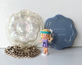 vintage Polly Pocket Flutter Fairy - complet - Bluebird Toys 1993 - Collier compact pour bijoux. Il manque la moitié de la chaîne.