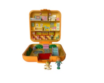 Vintage Polly Pocket: Midge’s Play School / Midge’s Nursery School Playset - orange variation- Bluebird Toys 1989