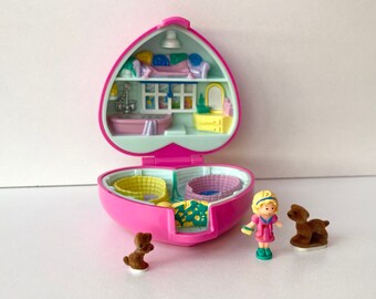Miniature House Ornament Mushroom Cottagecore Cute Whimsical Vintage Mouse Flowershop Open Hinge To see Inside Polly Pocket Style