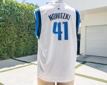 DIRK NOWITZKI #41 Dallas Mavericks Nba Vintage Basketball Jersey by Reebok | White & Blue Size Youth XL (Extra Large)