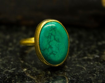 Gold Jade Ring, 24K Vergoldet 925 Sterling Silber, Grüne Jade Edelstein, Nephrit Halbedelstein, Boho Chic, zierliches Geschenk by Sirona