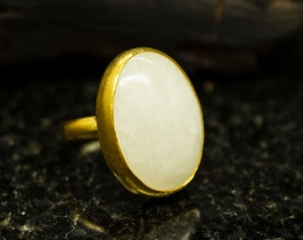 Gold Moonstone Ring, 24K Gold Plated 925 Sterling Silver, Oval Moonstone Ring, Natural Stone, Gemstone Jewelry, Handmade Ring by Sirona