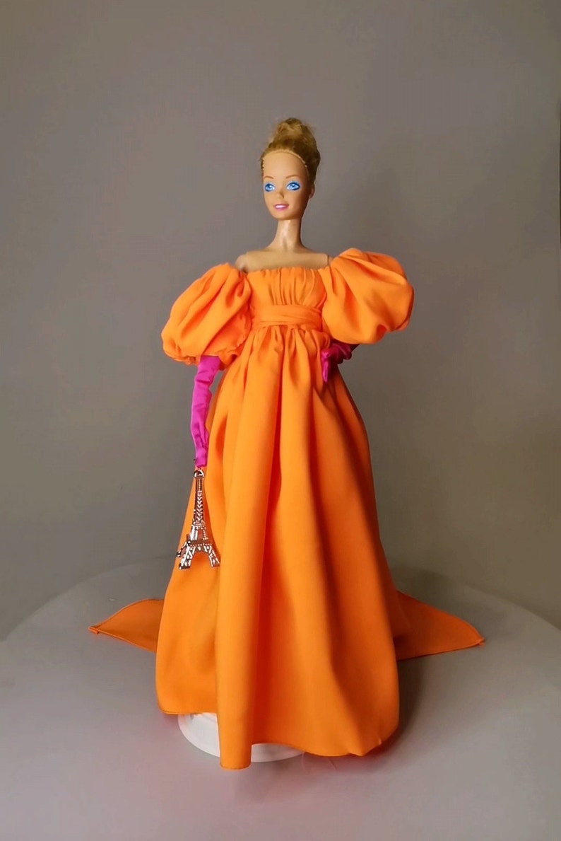 Orange Gown with Hot Pink Gloves inspired by Sarah Jessica Parker, for Standard Barbie Doll 1/6 image 2