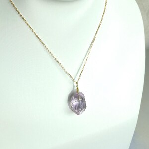 Colgante de amatista en bruto - Cetro de amatista - Cristales auténticos - Cuarzo morado - Piedras curativas - Atlántida - Alta dimensión - Yoga - Chakra de la coronilla - Piedra natal de febrero
