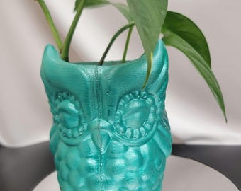 Handmade Cement Planter (Owl)– Modern Concrete Pot for House Plants, Succulents, Cactus, Indoor & Outdoor Décor