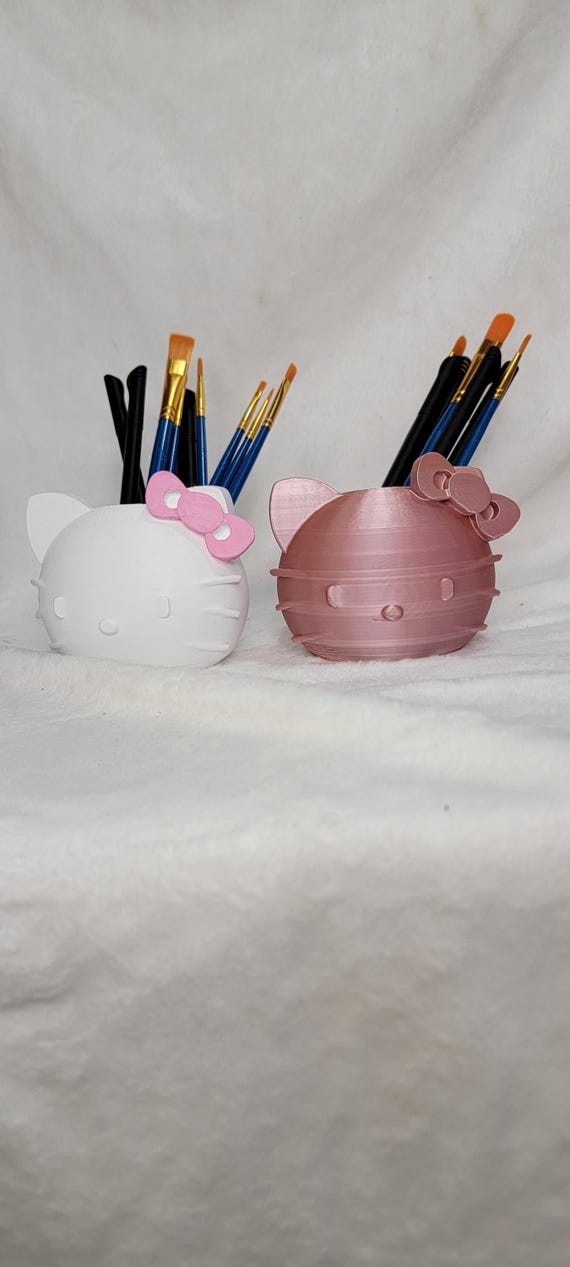 Hello Kitty Desktop organizer for pens, pencils, markers, paint brushes, & more FREE UV Decal/Sticker with purchase!