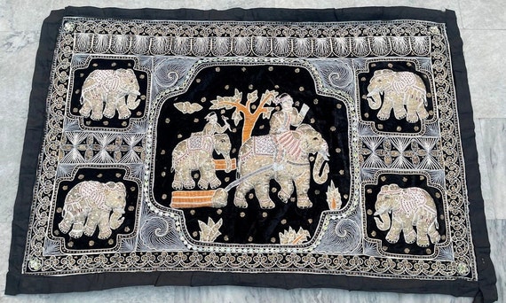 3x4 Indian Tapestry Vintage Elephant Tapestry Indian Tapestry Authentic Tapestry Home Decor Tapestry wall Hanging 130 X 83 Cm FREE SHIP Etsy Canada