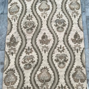 2x3 Aubusson Rug, Vintage Area Rug, French Style Handmade Kilim Rug, Stunning Rug Needle Point Rug, Home Decor Rug 80 x 58 cm FREE SHIP