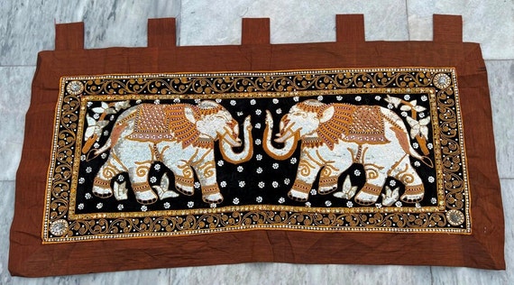 2x4 Indian Tapestry Vintage Elephant Tapestry Indian Tapestry Authentic Tapestry Home Decor Tapestry wall Hanging 112 X 53 Cm FREE SHIP Etsy Canada