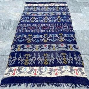 Tissu Vintage Ikat Indonésien – West Samba – Fait Main – 6 X 9 Pieds – Livraison Gratuite