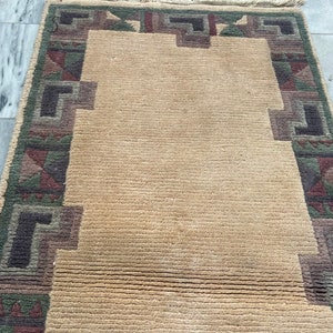 Tappeto afgano 2x4, tappeto vintage, tappeto turco, tappeto Gabbeh, tappeto boho, tappeto pittorico, tappeto decorativo per la casa con design Oushak annodato a mano, 135 x 67 cm