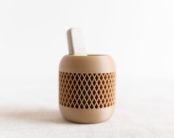 KYOTO | Brush pot | Design and geometric desk organizer | 3D printed in recycled wood | minimalist style | original gift