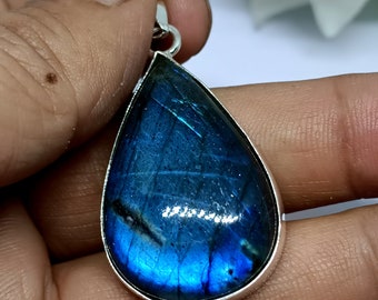 Handmade Labradorite Pendant, 925 Sterling Silver Gemstone Jewelry