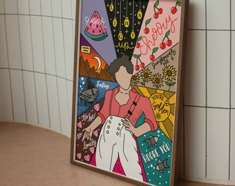 Op de afbeelding: Een kleurrijke ingelijste illustratie met een persoon in een roze shirt en een witte broek, omringd door verschillende teksten en afbeeldingen, waaronder een watermeloen, een piano, zonnebloemen en harten. De tekst omvat "Cherry Sunflower Vol. 6", "You're So Golden", "To be Lonely" en "Adore You".