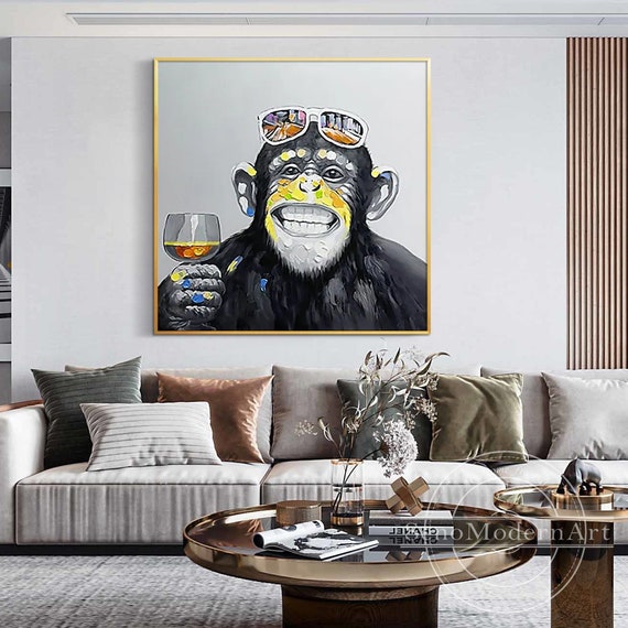 ポップアート カップを持つ笑顔の猿の絵画 サングラスを着用 